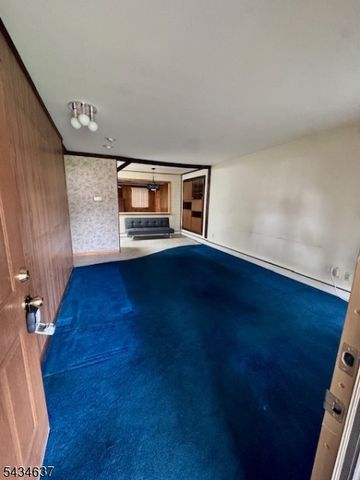14 Berwick Way, Piscataway Twp., NJ 08854