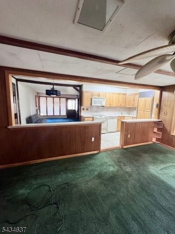 14 Berwick Way, Piscataway Twp., NJ 08854