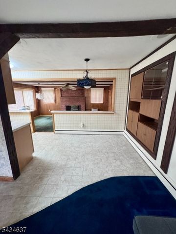 14 Berwick Way, Piscataway Twp., NJ 08854
