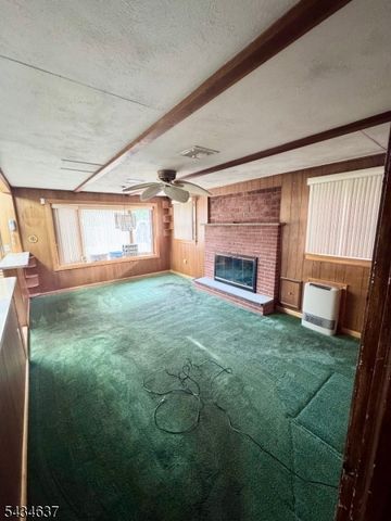 14 Berwick Way, Piscataway Twp., NJ 08854