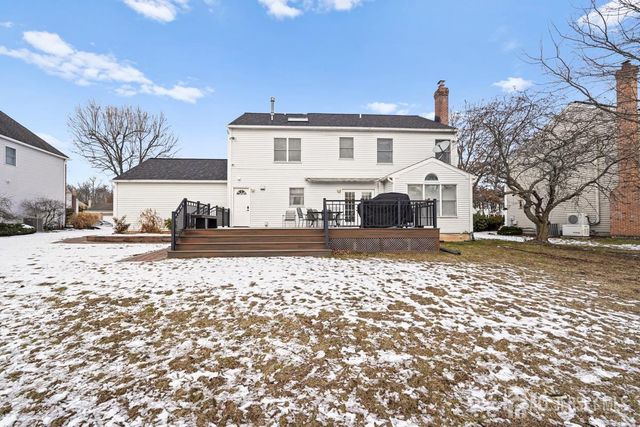 21 Crestview Drive, South Brunswick, NJ 08824