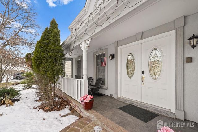 21 Crestview Drive, South Brunswick, NJ 08824