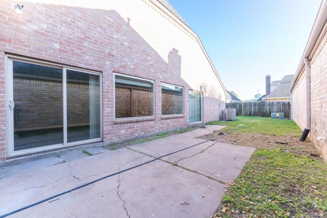 11803 Brook Meadows Lane, Meadows Place, TX 77477
