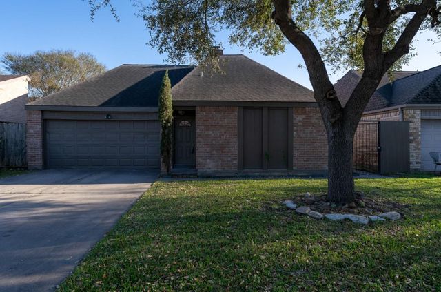 11803 Brook Meadows Lane, Meadows Place, TX 77477