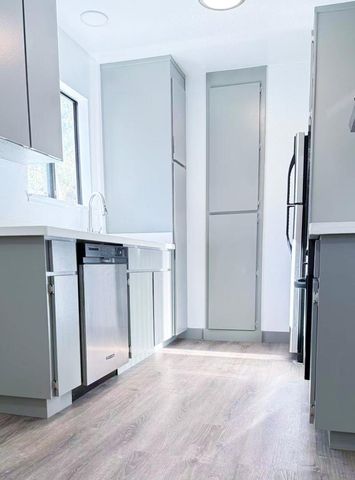 1734 W El Camino Real 7, Mountain View, CA 94040