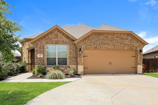 105 Gentle Circle Way, Royse City, TX 75189