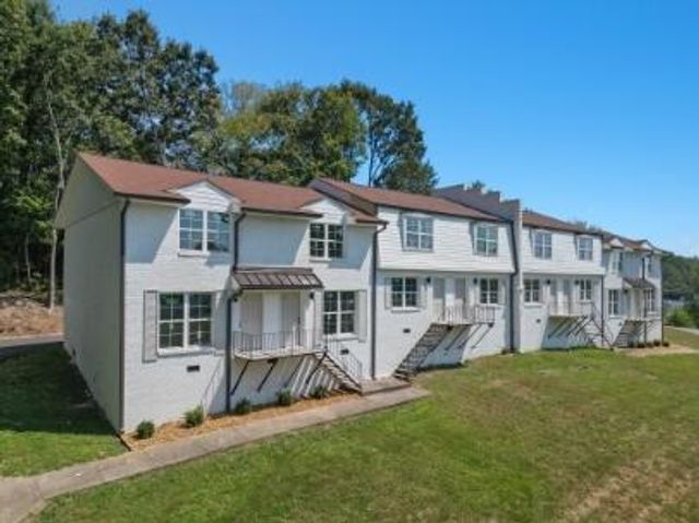 400 Gallery Lane E1, Hixson, TN 37343