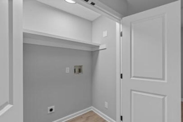 400 Gallery Lane E1, Hixson, TN 37343