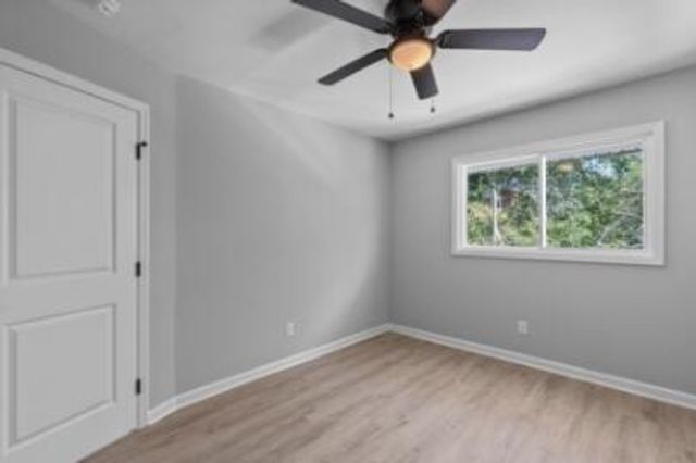 400 Gallery Lane E1, Hixson, TN 37343