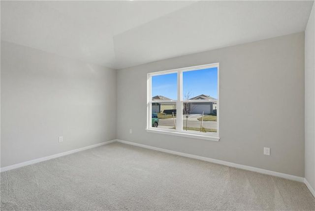 20343 W 195th Street, Spring Hill, KS 66083
