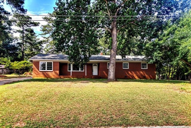 3216 Guy Circle, Fayetteville, NC 28303