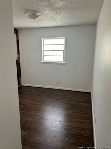 3216 Guy Circle, Fayetteville, NC 28303