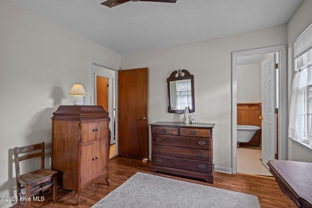 914 Harrell Drive, Morehead City, NC 28557