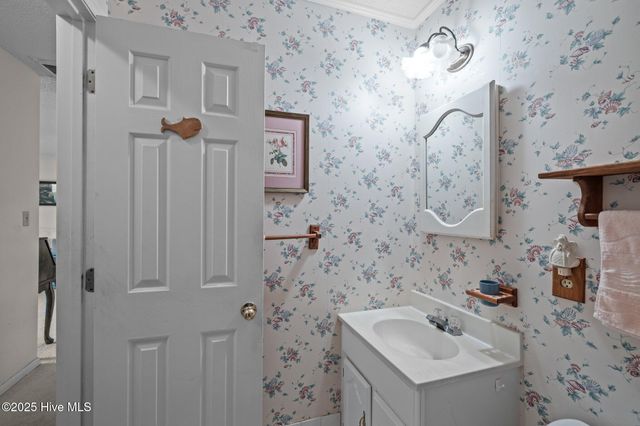 914 Harrell Drive, Morehead City, NC 28557
