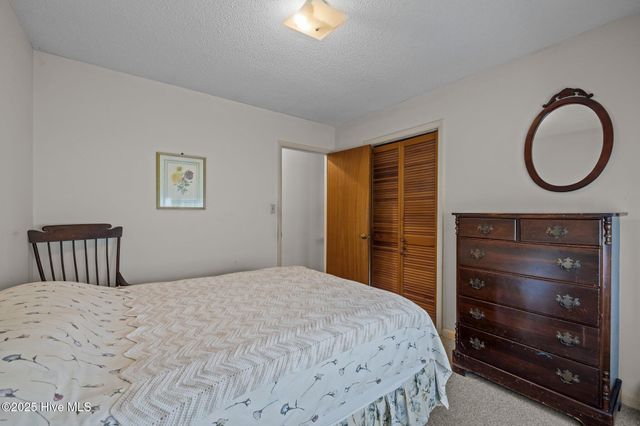 914 Harrell Drive, Morehead City, NC 28557