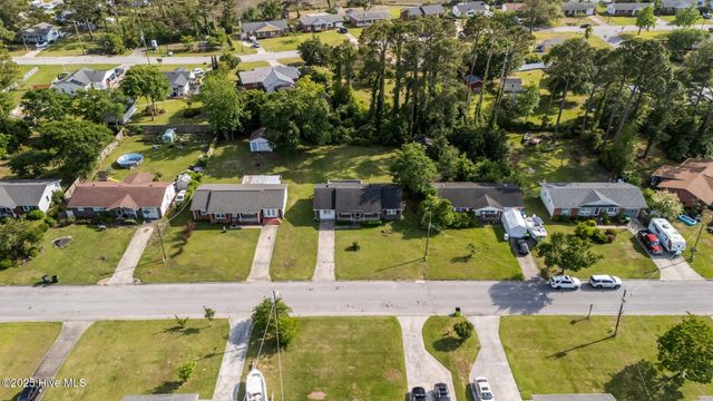 914 Harrell Drive, Morehead City, NC 28557