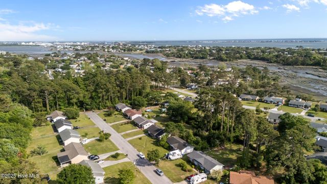 914 Harrell Drive, Morehead City, NC 28557
