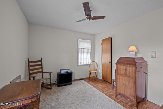 914 Harrell Drive, Morehead City, NC 28557