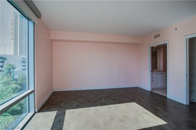 222 Karen Avenue 306, Las Vegas, NV 89109