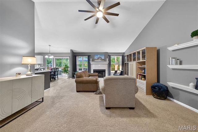 614 S Carolina Court, St Charles, MO 63303