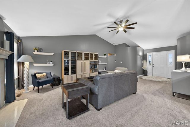 614 S Carolina Court, St Charles, MO 63303