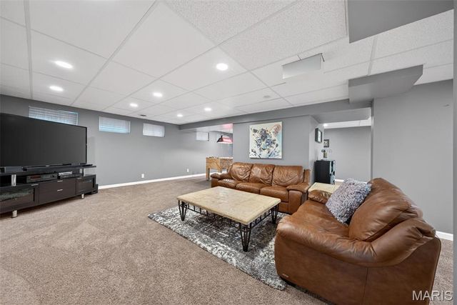 614 S Carolina Court, St Charles, MO 63303