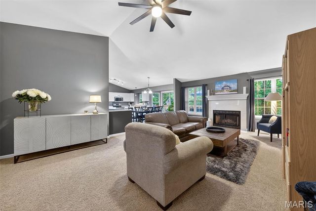 614 S Carolina Court, St Charles, MO 63303