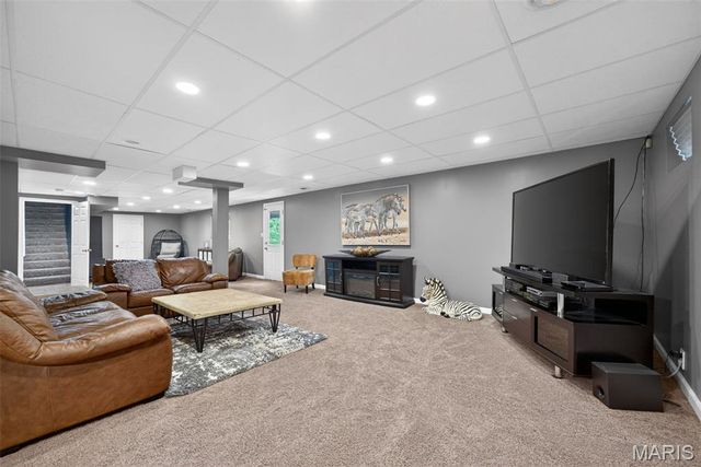 614 S Carolina Court, St Charles, MO 63303