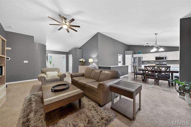 614 S Carolina Court, St Charles, MO 63303