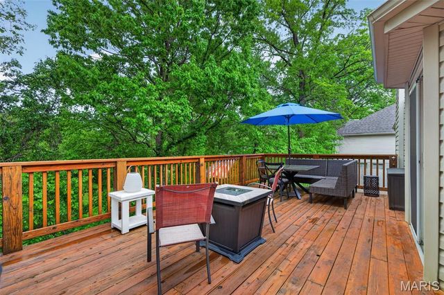 614 S Carolina Court, St Charles, MO 63303