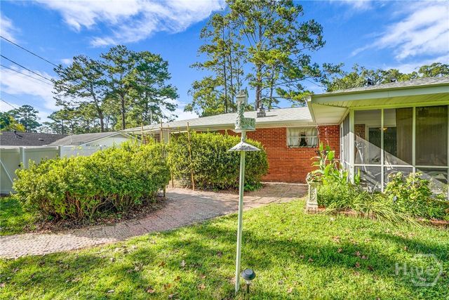 97 Azalea Avenue, Savannah, GA 31408