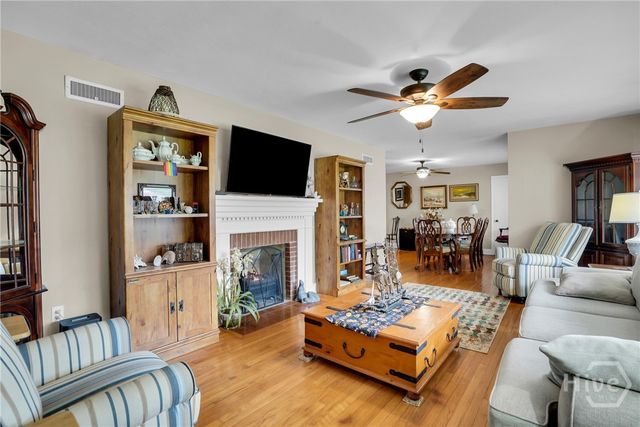 97 Azalea Avenue, Savannah, GA 31408