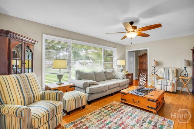 97 Azalea Avenue, Savannah, GA 31408