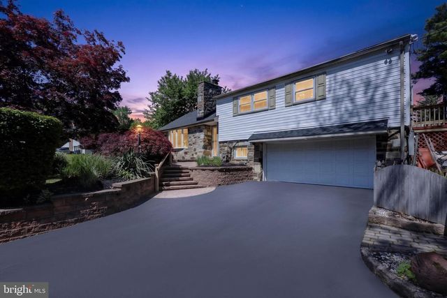 821 BEVERLY RD, Rydal, PA 19046