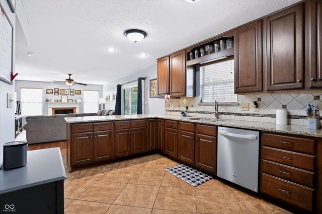 11803 Halle Drive, Indianapolis, IN 46229