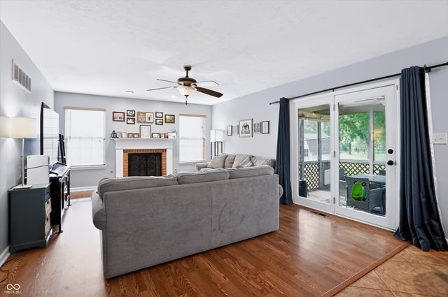 11803 Halle Drive, Indianapolis, IN 46229