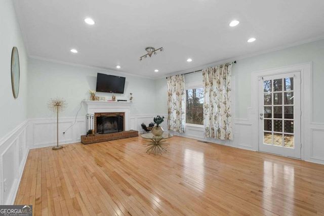 1050 York Trace SW, Marietta, GA 30064