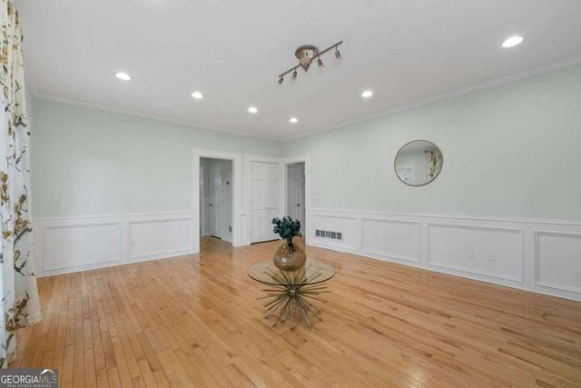 1050 York Trace SW, Marietta, GA 30064