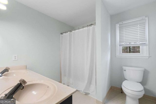 1050 York Trace SW, Marietta, GA 30064