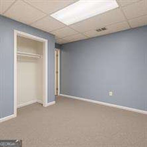 1050 York Trace SW, Marietta, GA 30064