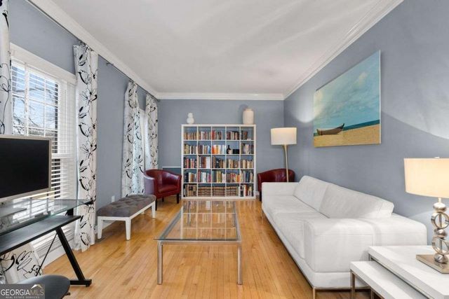 1050 York Trace SW, Marietta, GA 30064