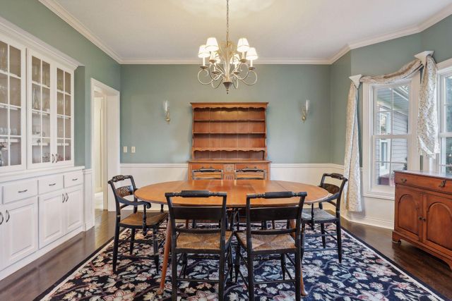 323 Saint Annes Parkway, Hudson, WI 54016