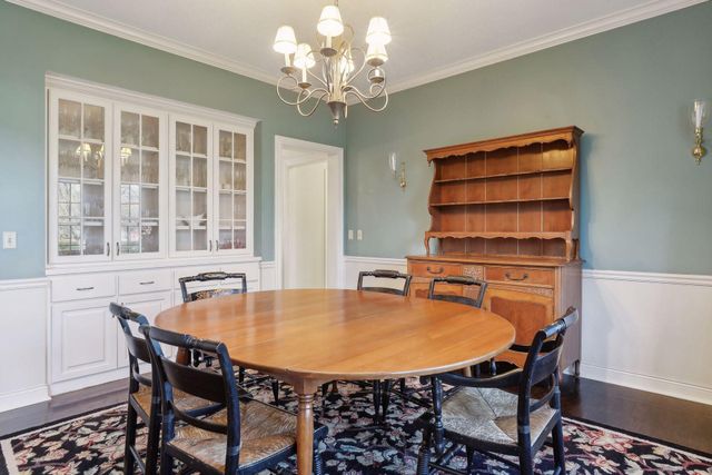 323 Saint Annes Parkway, Hudson, WI 54016