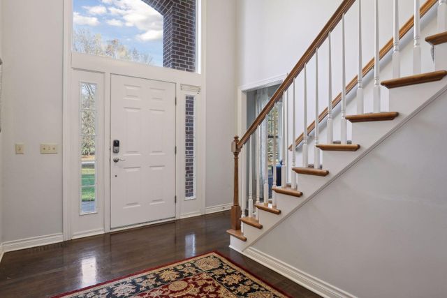 323 Saint Annes Parkway, Hudson, WI 54016