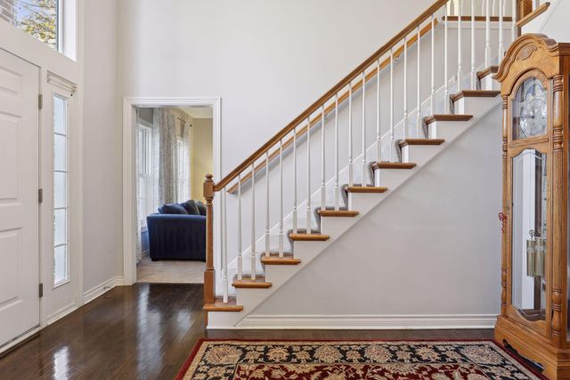 323 Saint Annes Parkway, Hudson, WI 54016