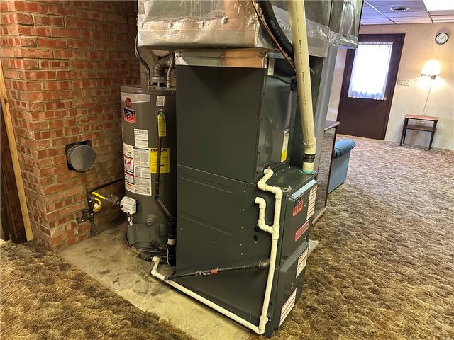 134 Shanor Hts, Center Twp, PA 16001