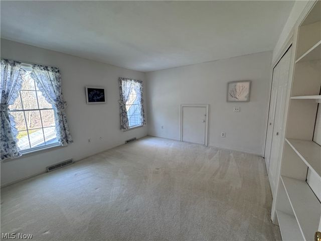 13566 Stoney Springs Drive, Chardon, OH 44024