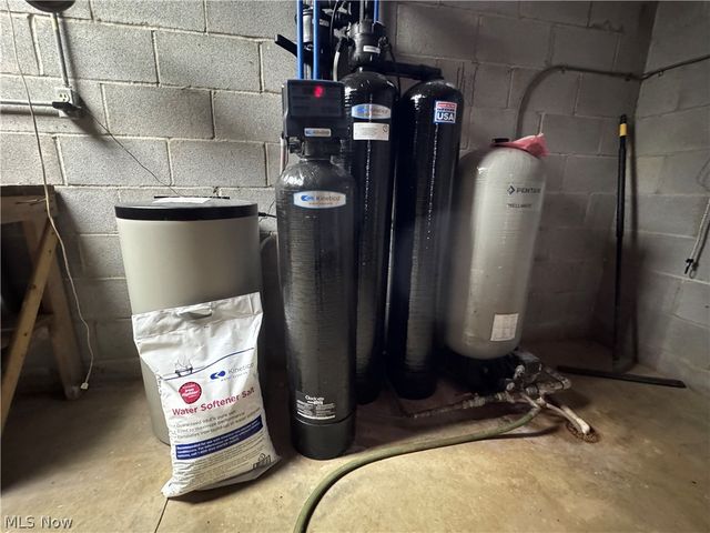 13566 Stoney Springs Drive, Chardon, OH 44024