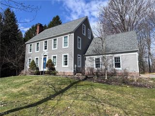 13566 Stoney Springs Drive, Chardon, OH 44024