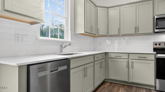 172 Raegan Crest Drive, Clayton, NC 27520